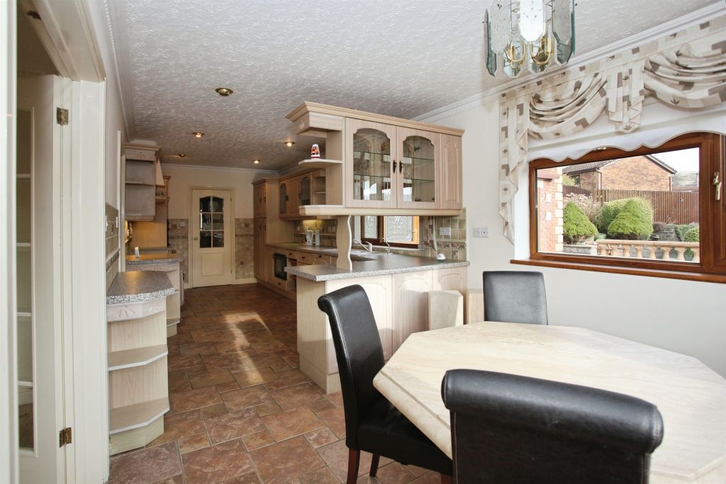 Additional image 8 of 4 bed detached house for saleBronheulwen, Porth CF39