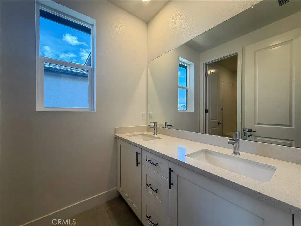 Additional image 27 of 105 Great park Boulevard, Irvine, CA 92618