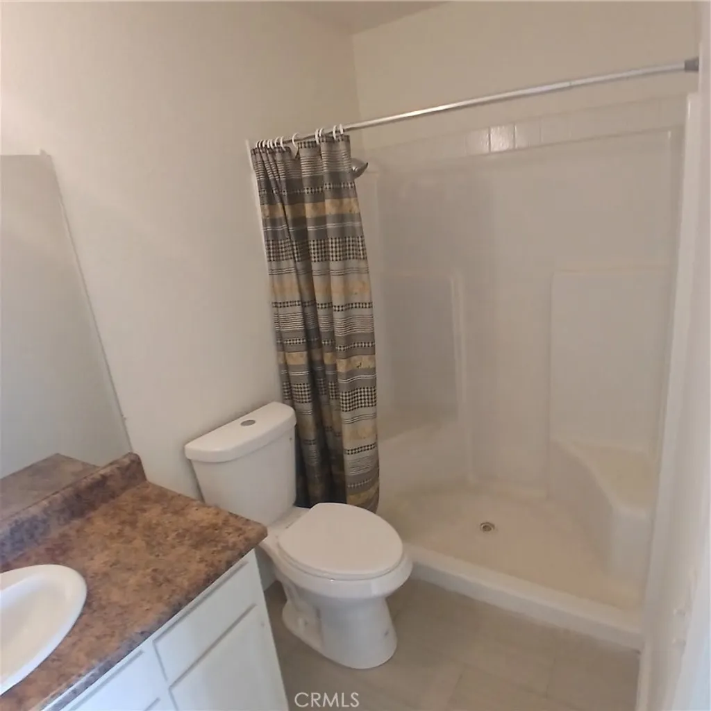 Additional image 15 of 509 E Avenue Q-2 Unit B, Palmdale, CA 93550