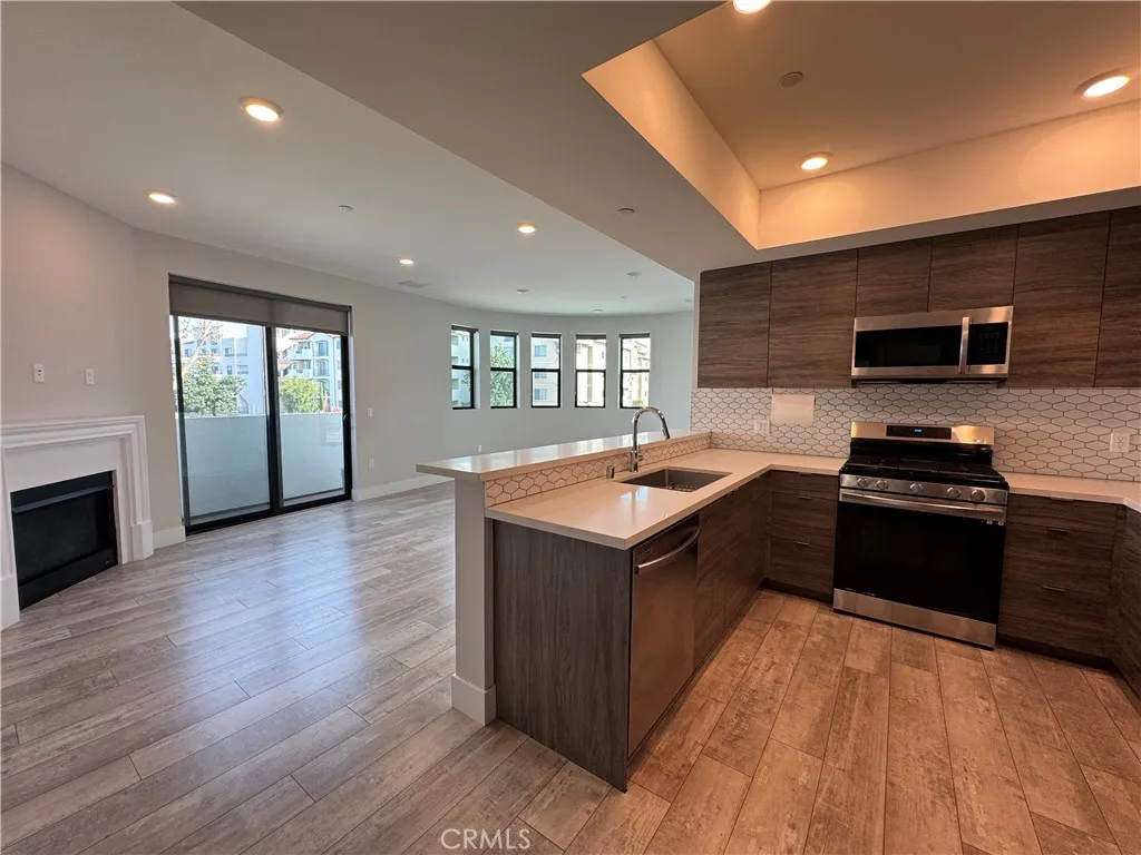 Additional image 41 of 4383 N Sepulveda blvd, Sherman Oaks, CA 91403