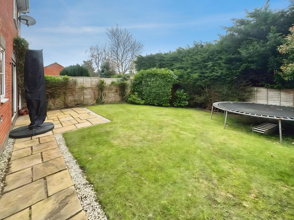 Additional image 10 of Paddock close, Bidford upon Avon, Warwickshire B50 4PJ