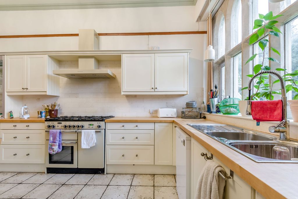 Additional image 6 of 5 bed detached house for saleChurch Road, Caldicot NP26
