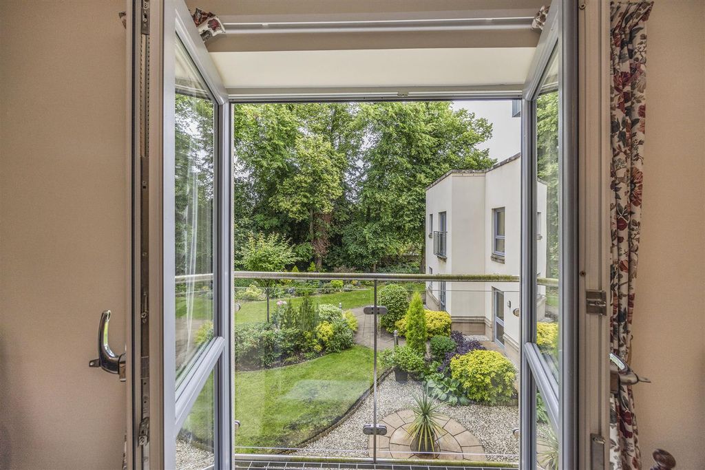 Additional image 3 of 1 bed flat for sale28 The Sycamores, Muirs, Kinross KY13