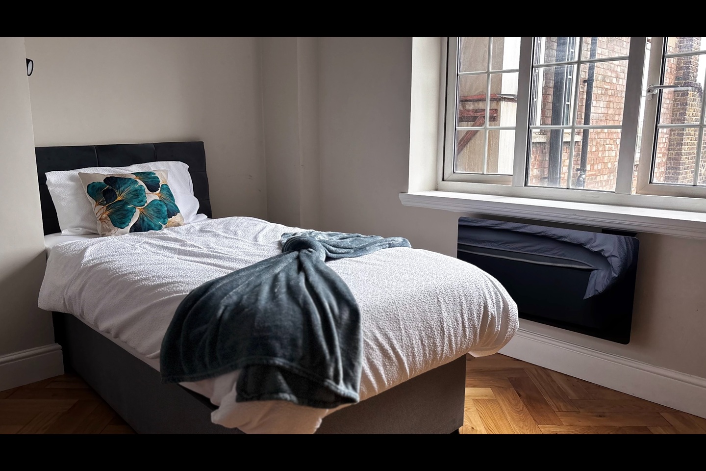 Additional image 9 of 2 Bed Flat, Cambridge Court, W2, N1 7GU