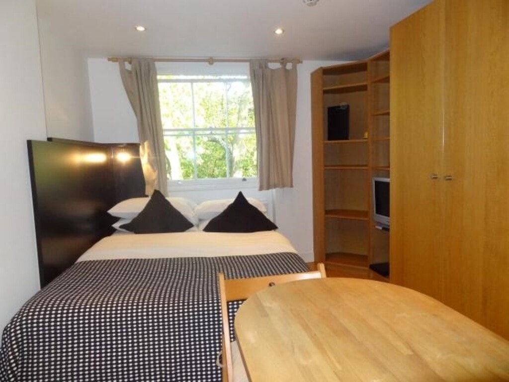Studio Flat, Cartwright Gardens, WC1H, N1 7GU