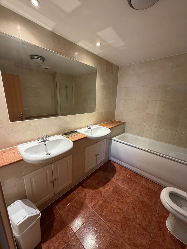 Additional image 13 of 2 Bed Flat, Barrett Street, W1U, N1 7GU