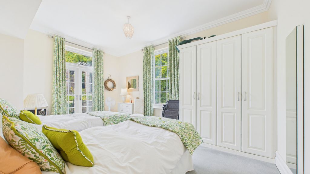 Additional image 15 of 2 bed flat for saleHollins Lane, Silverdale LA5