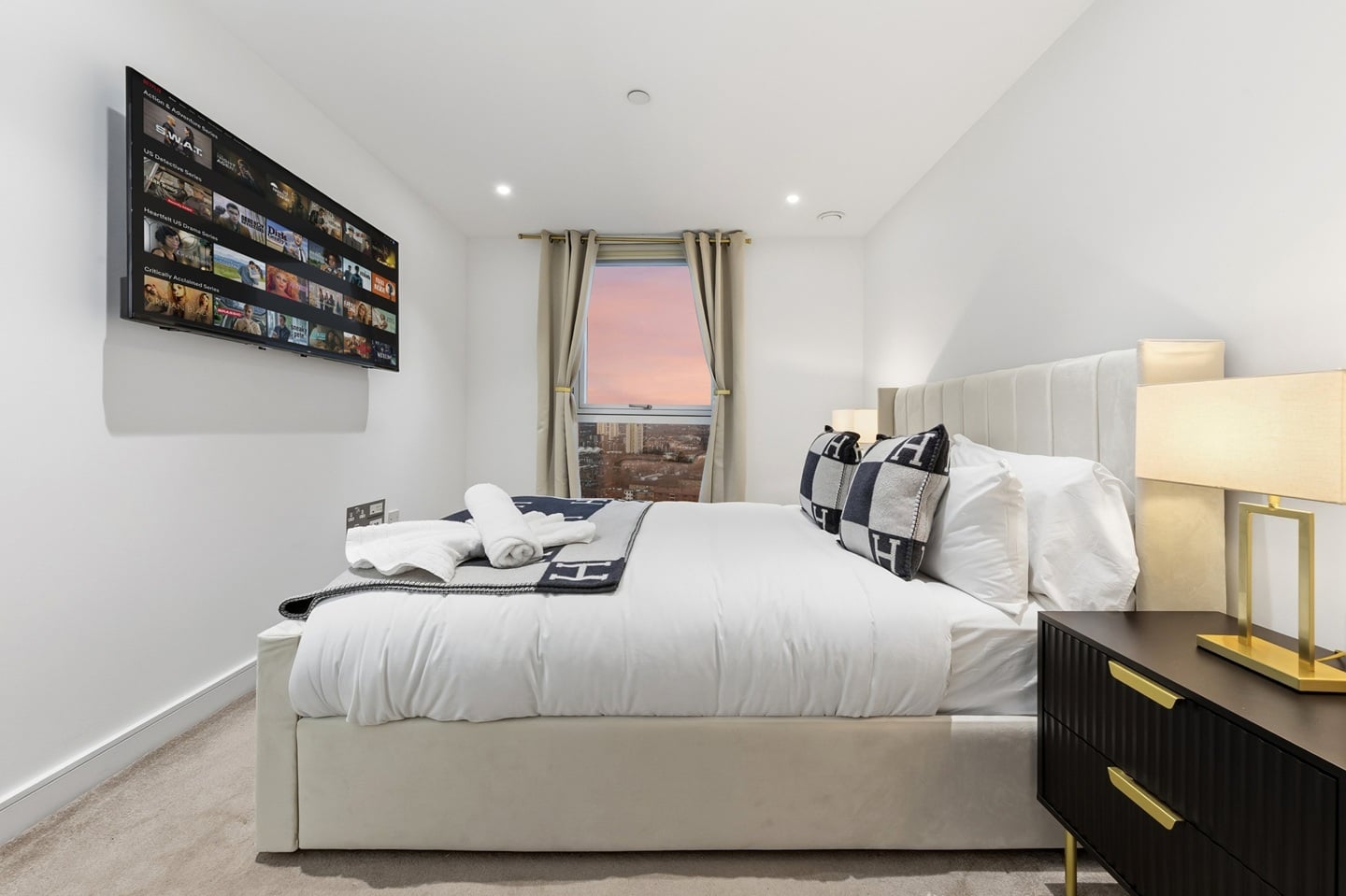 Additional image 22 of 2 Bed Flat, Gladwin Tower, SW8, N1 7GU