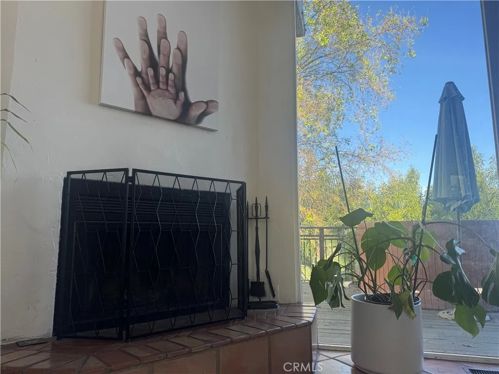 Additional image 38 of 11551 Decente Dr, Studio City, CA 91604