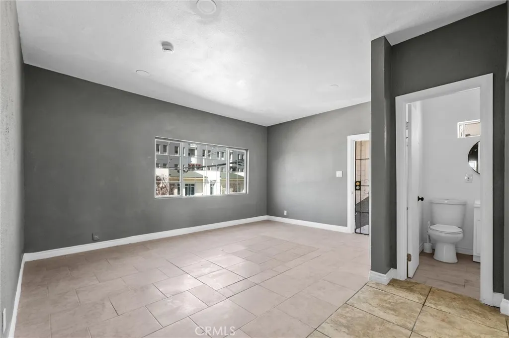 Additional image 7 of 924 S Sunol Unit 1/2, Los Angeles, CA 90023