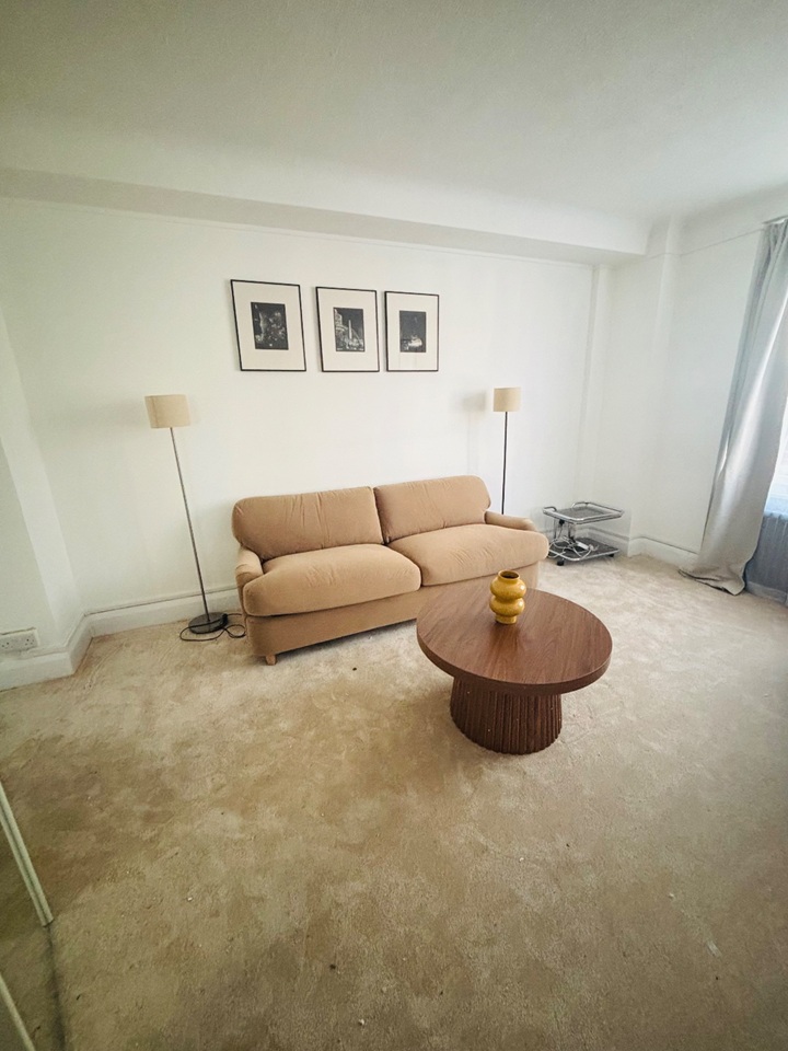 Additional image 8 of Studio Flat, Ivor Court, NW1, N1 7GU