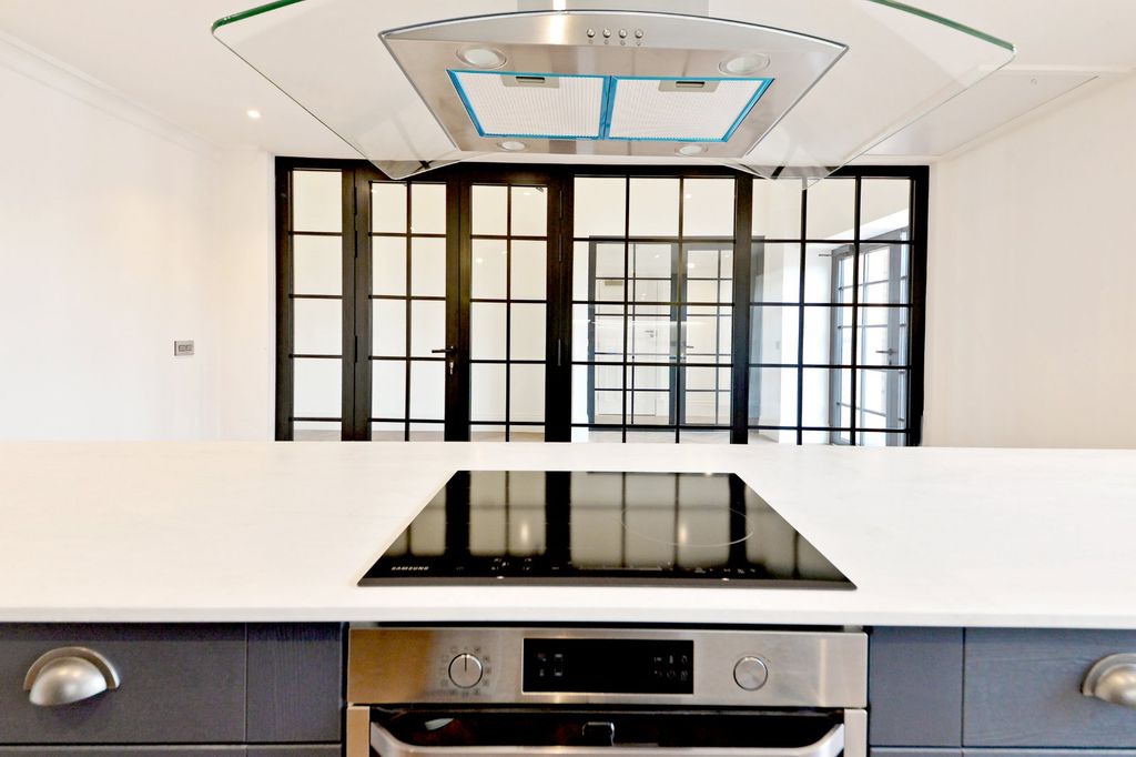 Additional image 24 of 3 bed flat for saleThe Gothic, 4-6 Great Hampton Street, Birmingham B18