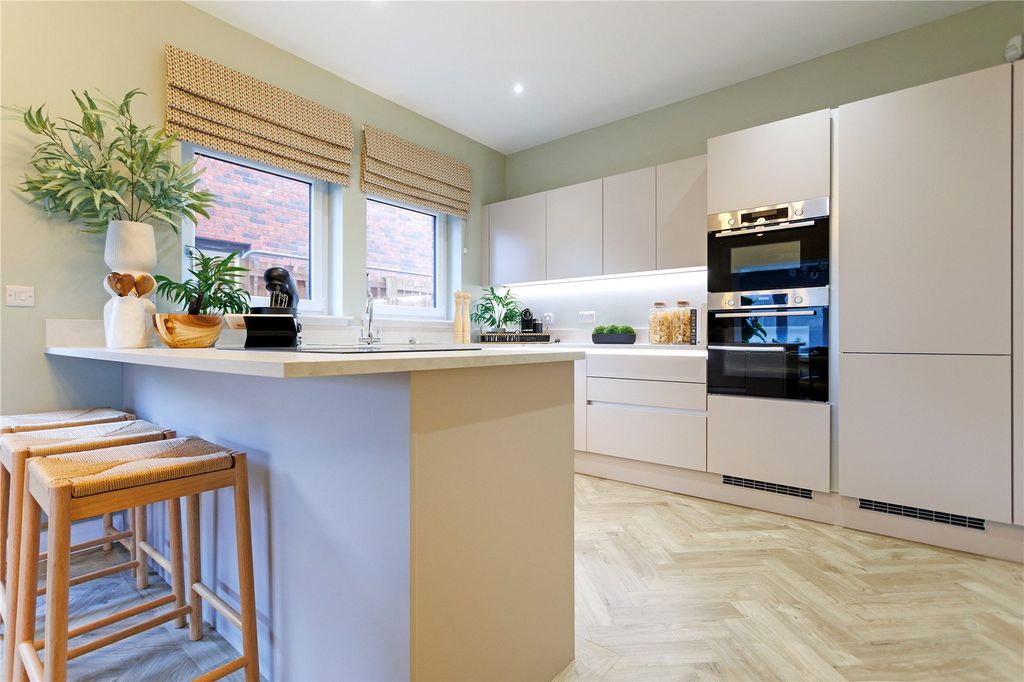 Additional image 3 of 4 bed detached house for saleThe Wallace - The Fairways, Elderslie, Johnstone, Renfrewshire PA5