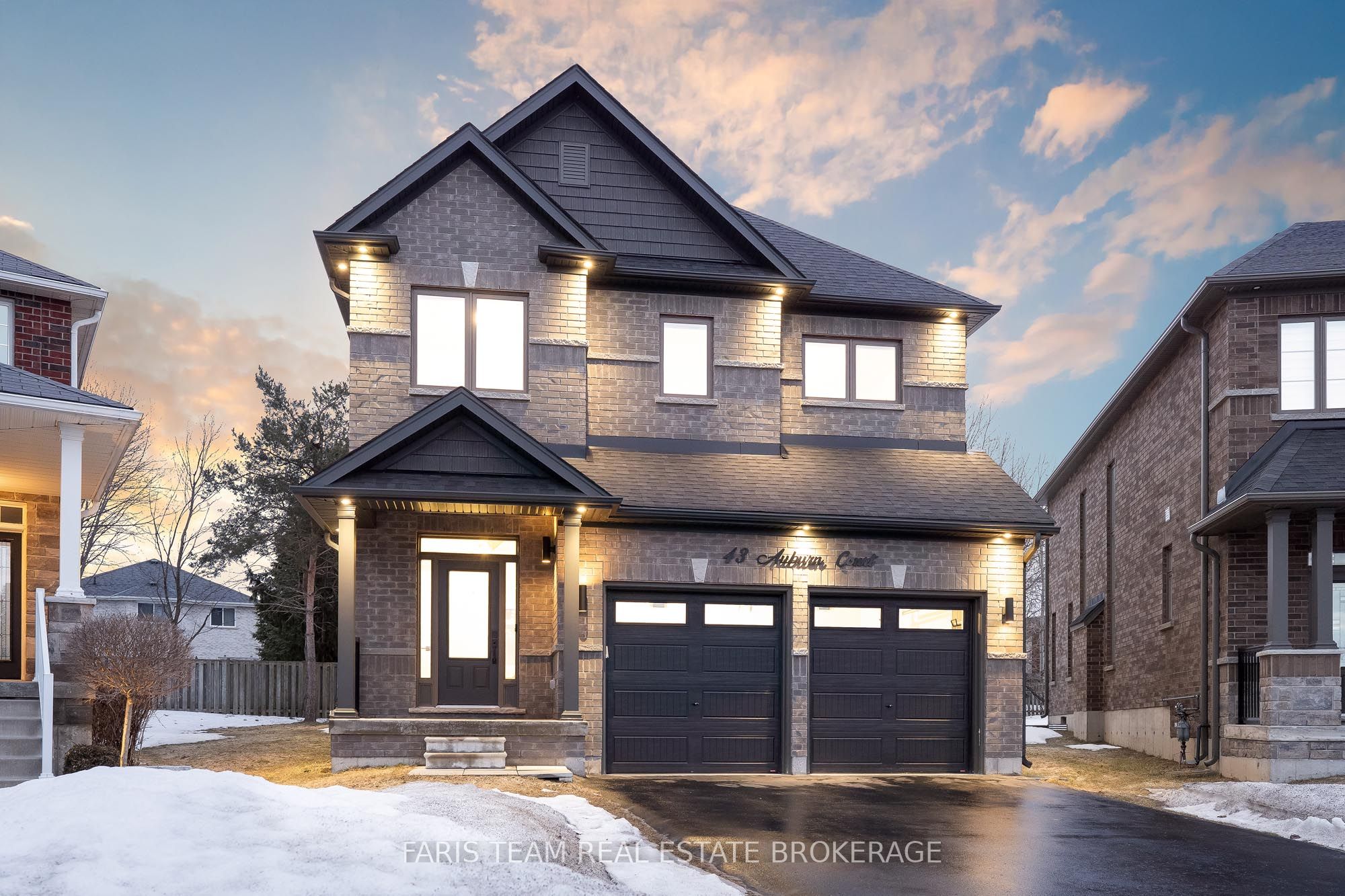 43 Auburn Court, Barrie, ON, L4N 0A5