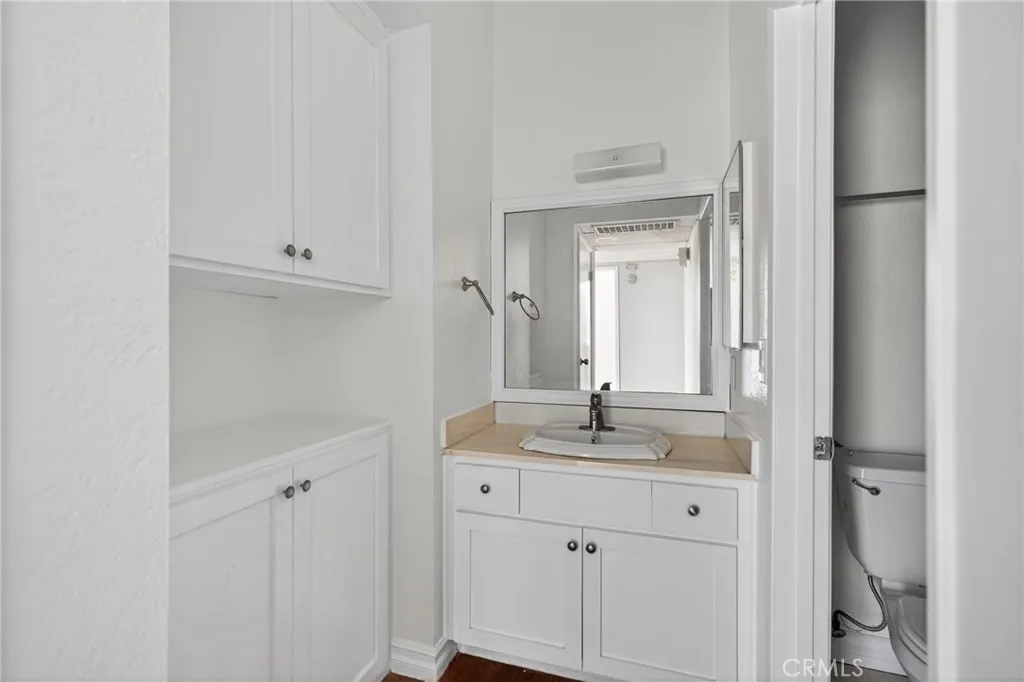 Additional image 25 of 4441 Woodman Avenue Unit 304, Sherman Oaks, CA 91423