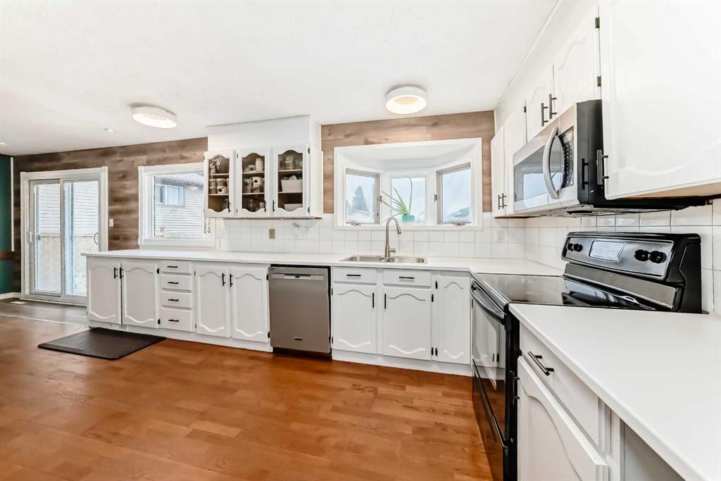 Additional image 6 of 315 Barrett Drive, Red Deer, AB, T4R1J1