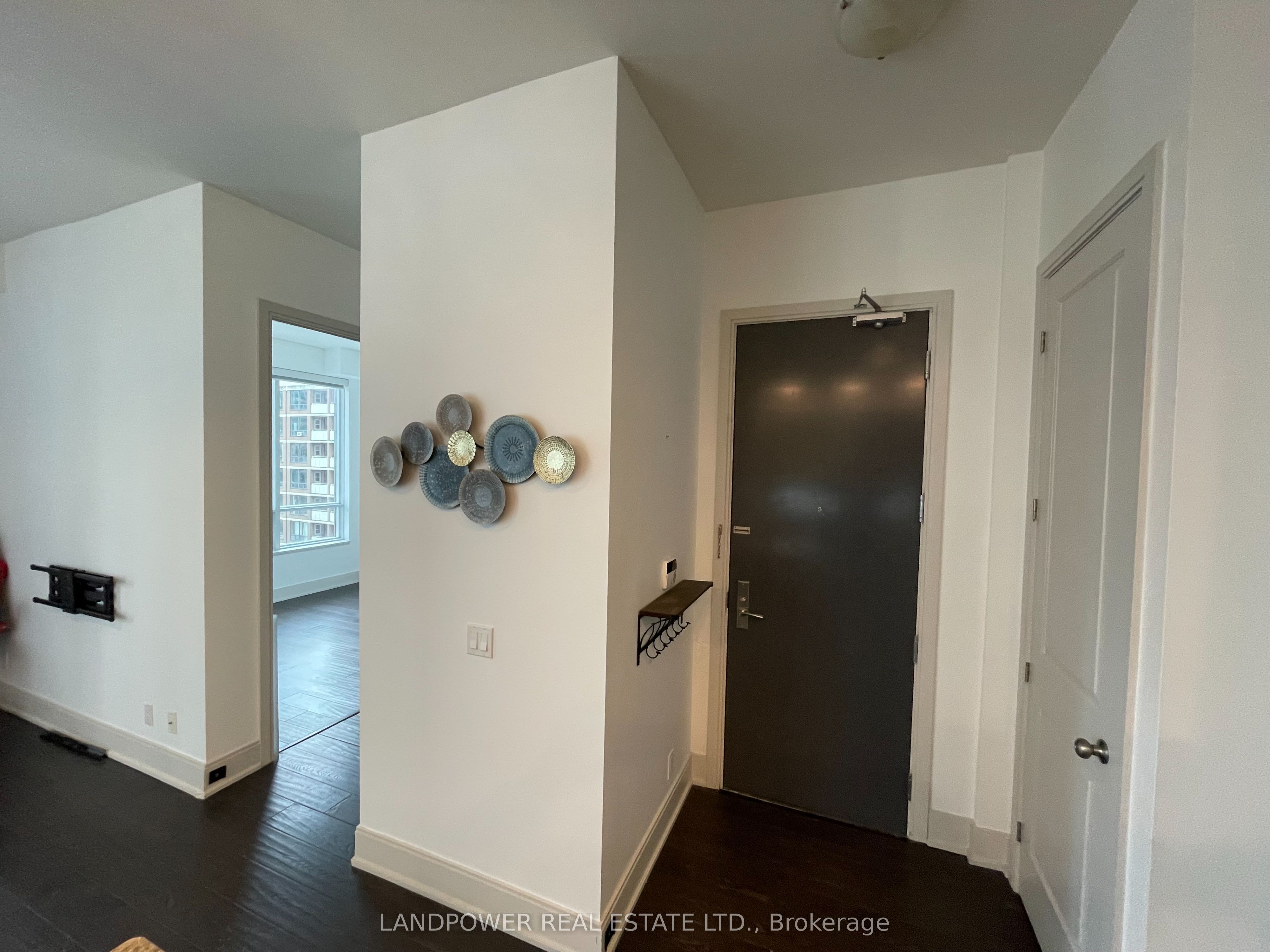 Additional image 5 of 1501-21 Balmuto Street, Toronto, ON, M4Y 1W4