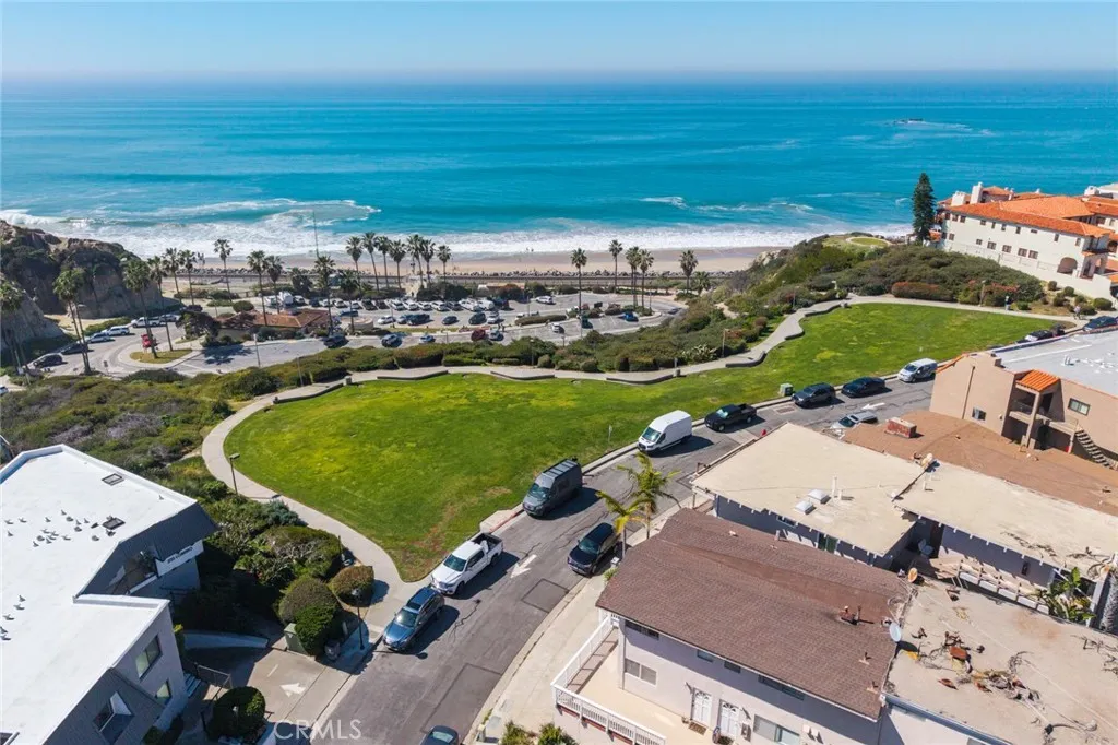 Additional image 96 of 237 Avenida Montalvo Unit A, San Clemente, CA 92672