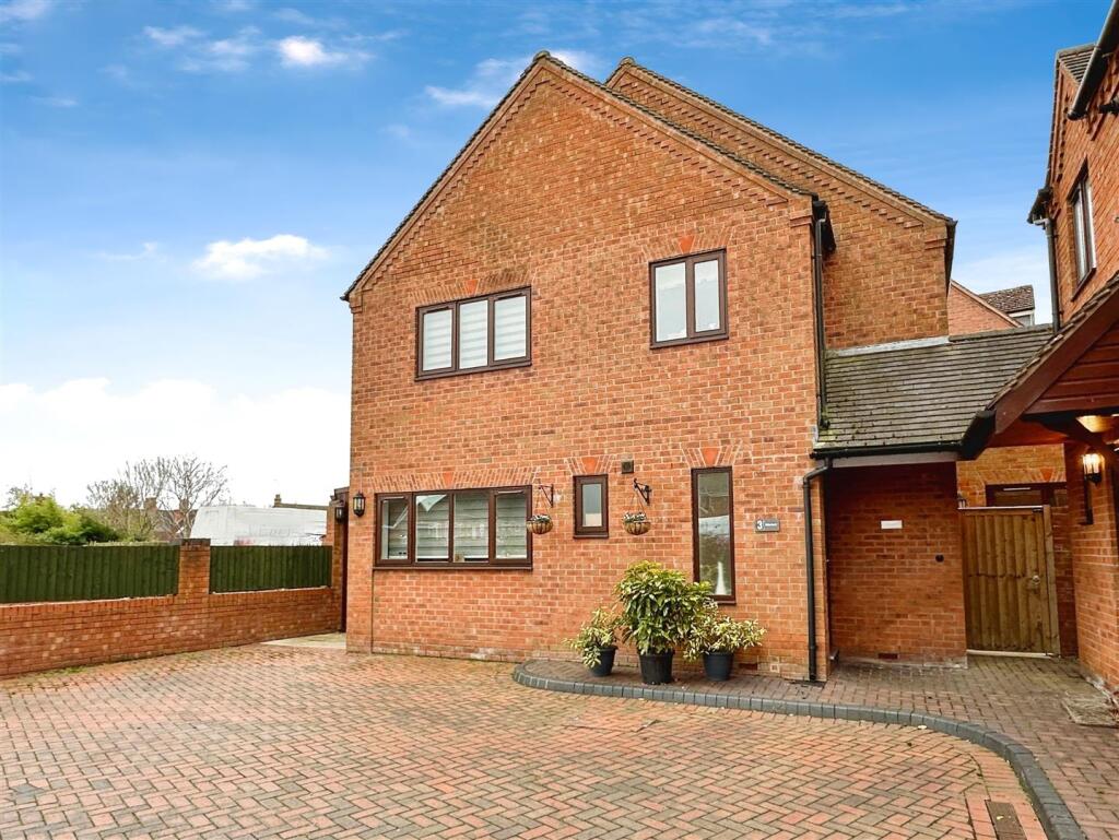 Additional image 3 of Globe Court, Evesham Street, Alcester