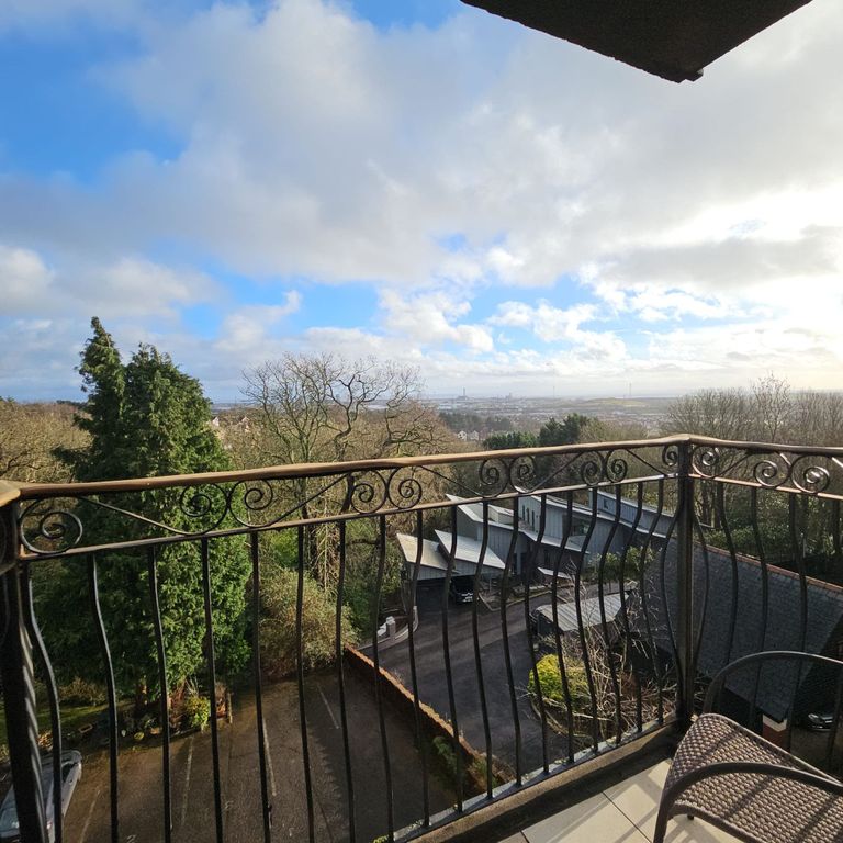 Additional image 2 of 2 bed flat for saleStow Park Circle, Evergreen NP20