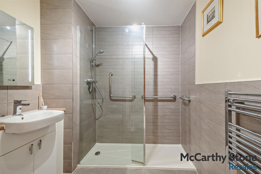 Additional image 18 of 1 bed flat for saleLonsdale Park, Barleythorpe, Oakham, Rutland LE15
