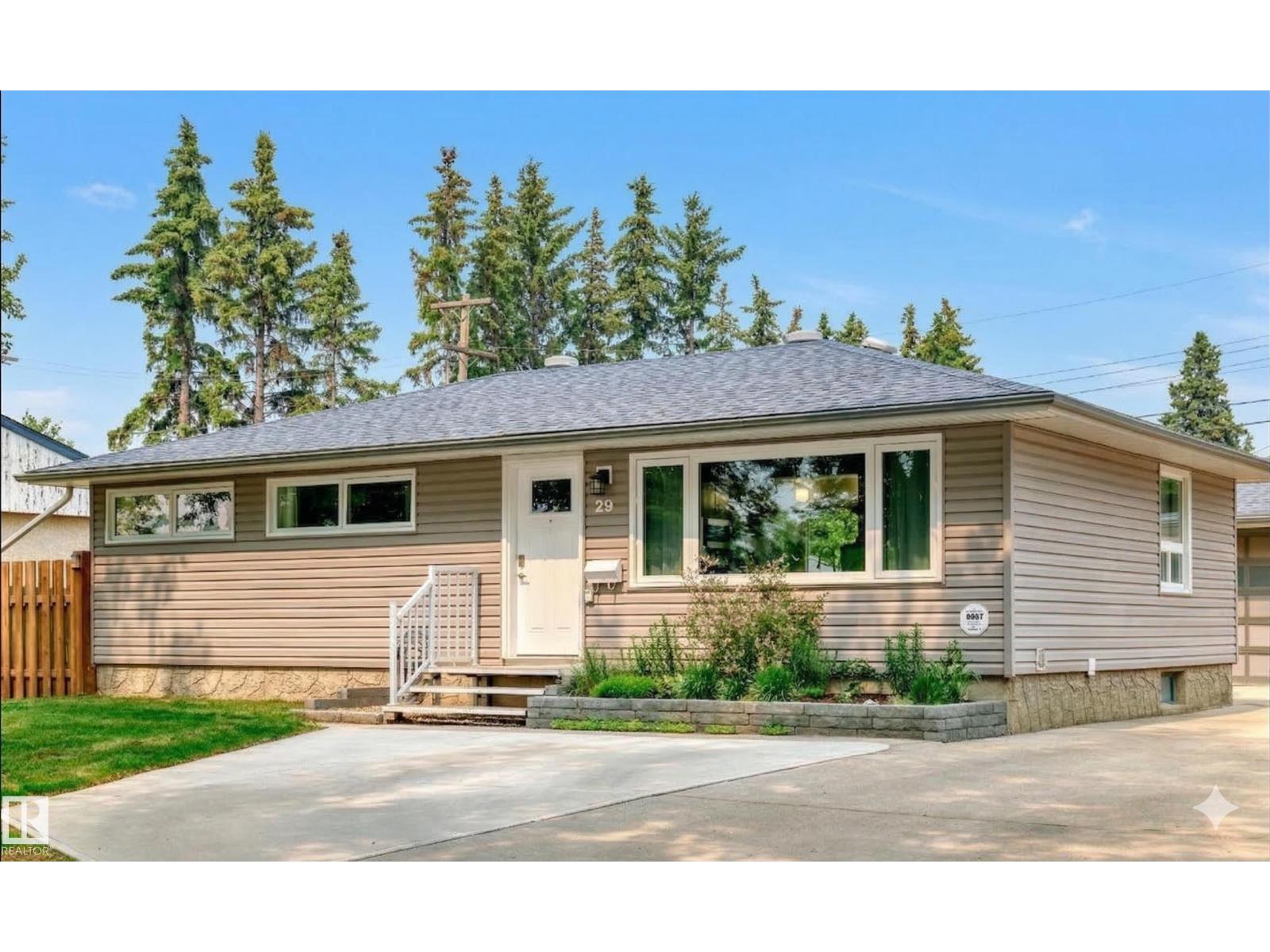 29 Sunset Boulevard, St. Albert, AB, T8N0N6