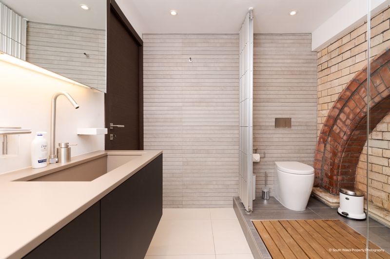 Additional image 18 of 3 bed flat for saleBalmoral Quays, The Esplanade, Penarth CF64