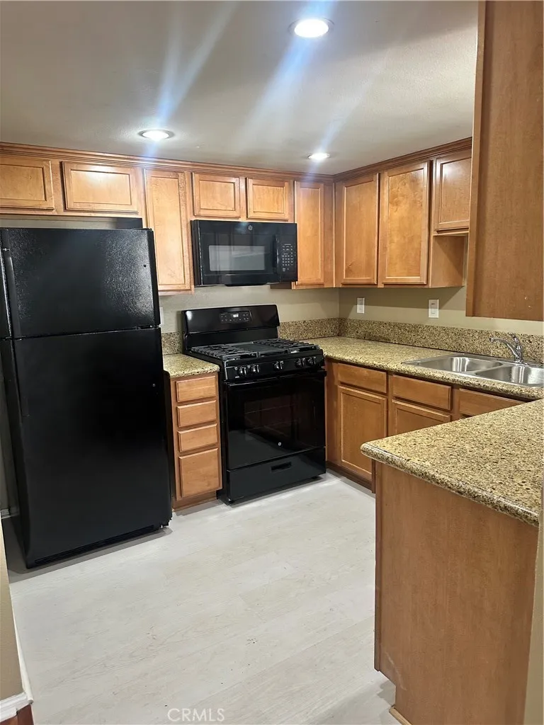 Additional image 11 of 1313 Massachusetts Ave Unit 201, Riverside, CA 92507