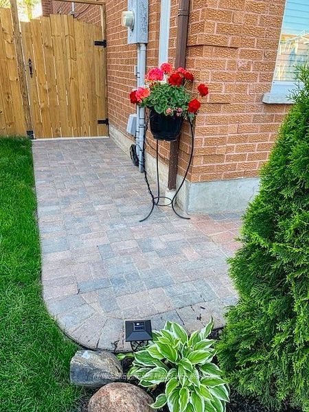 Additional image 3 of 61 Silverbirch Place, Whitby, ON, L1R 1X6