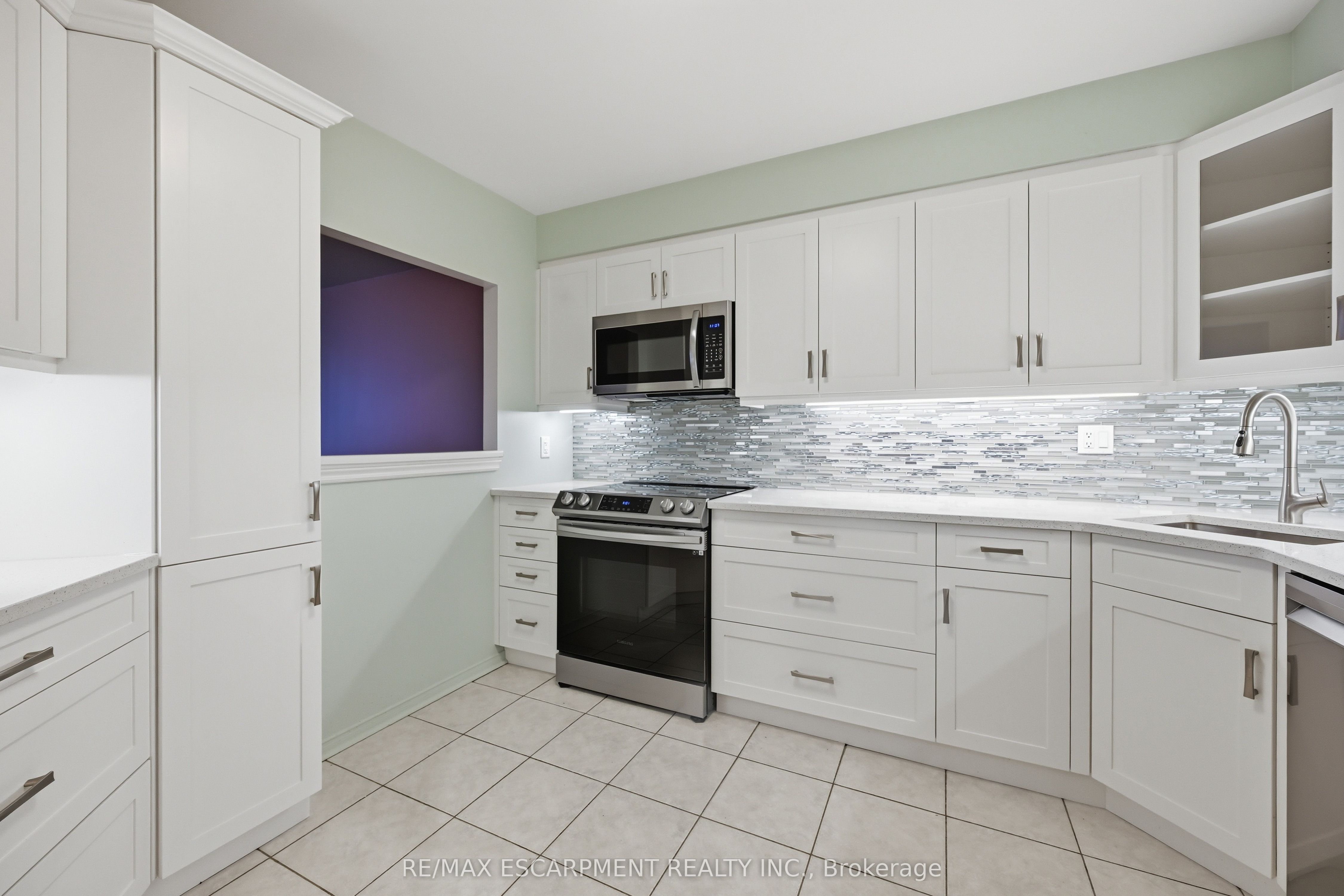 Additional image 4 of 808-1270 Maple Crossing Boulevard, Burlington, ON, L7S 2J3