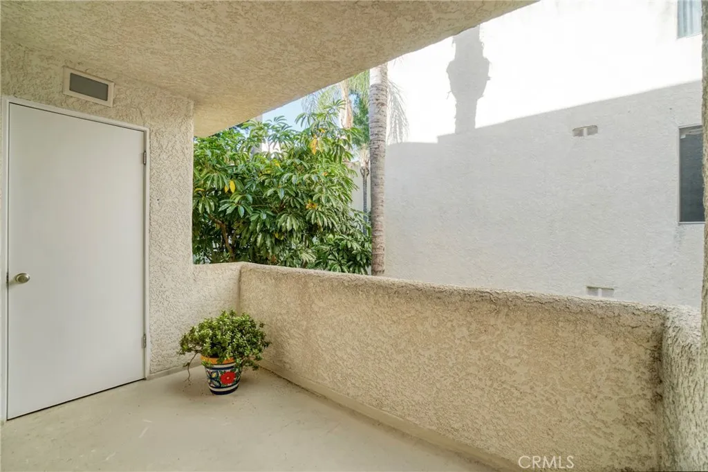 Additional image 36 of 5325 Newcastle Avenue Unit 240, Encino, CA 91316