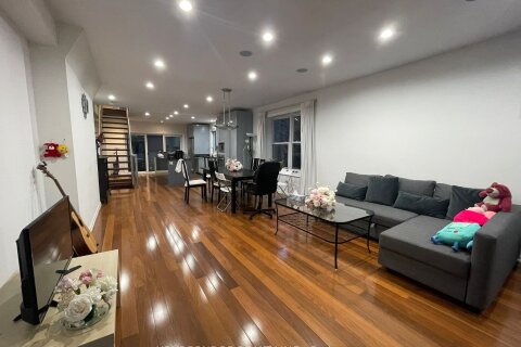 Additional image 8 of Upper A-193 Brunswick Avenue, Toronto, ON, M5S 2M4