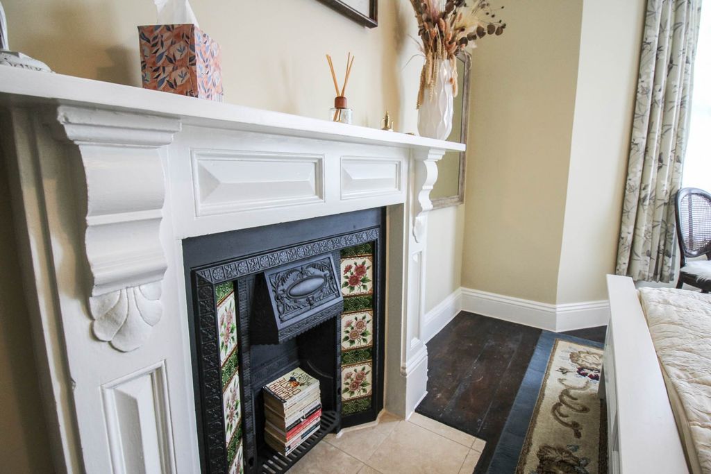 Additional image 23 of 4 bed semi-detached house for saleSevern Road, Weston-Super-Mare BS23