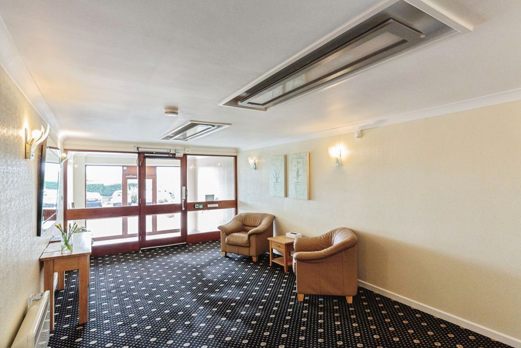 Additional image 26 of 2 bed flat for sale49 South Promenade, Lytham St. Annes, Lancashire FY8