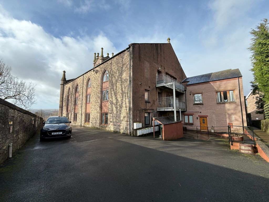 2 bed flat for saleHeathcote Road, Crieff PH7 photo 5