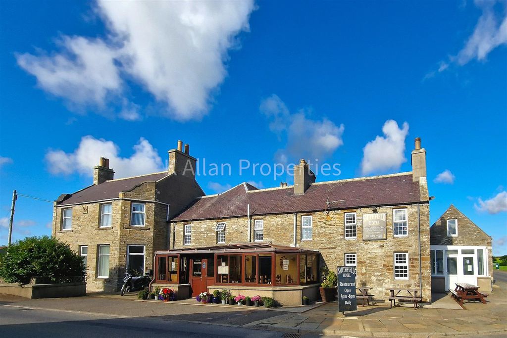 10 bed hotel for saleSmithfield Hotel, Dounby, Orkney KW17