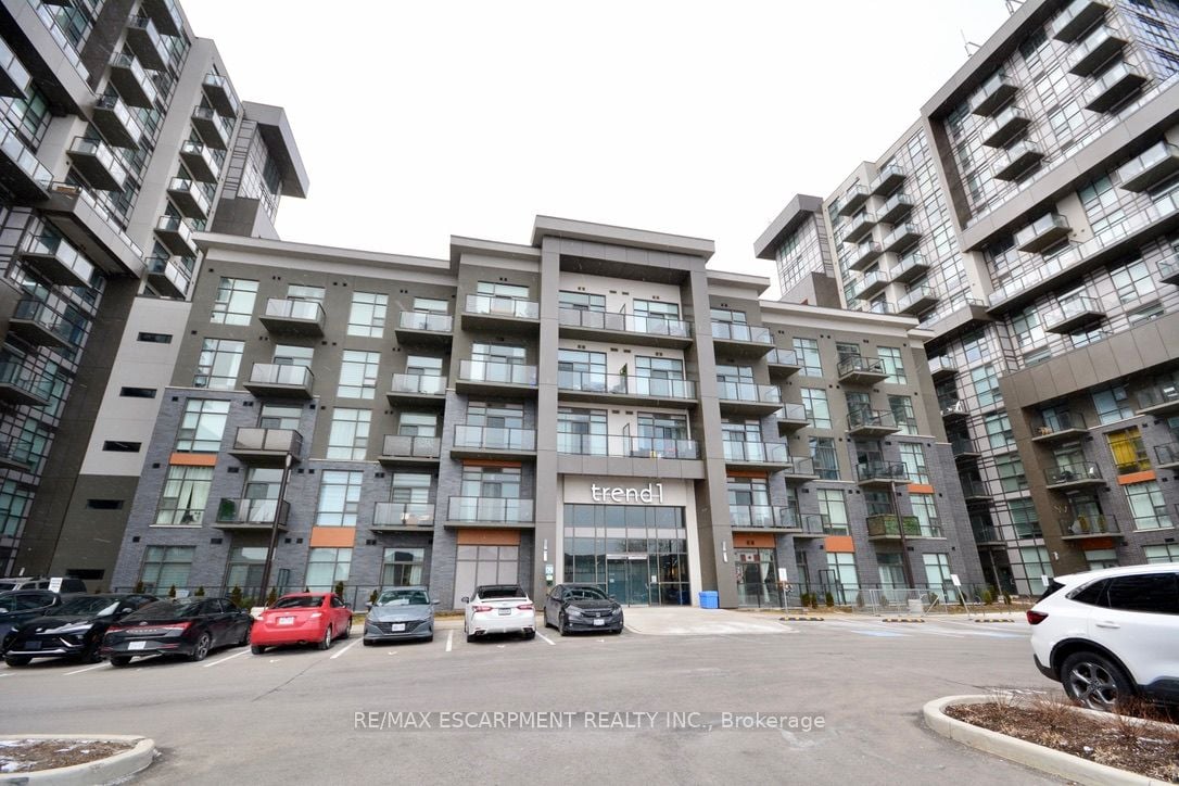 404-450 Dundas Street E, Hamilton, ON, L8B 0L7