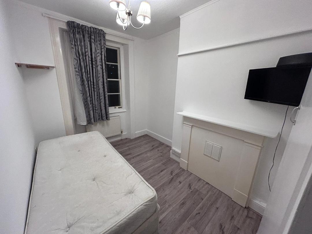 Additional image 43 of Room in a Shared House, Pimlico/Victoria, SW1V, N1 7GU