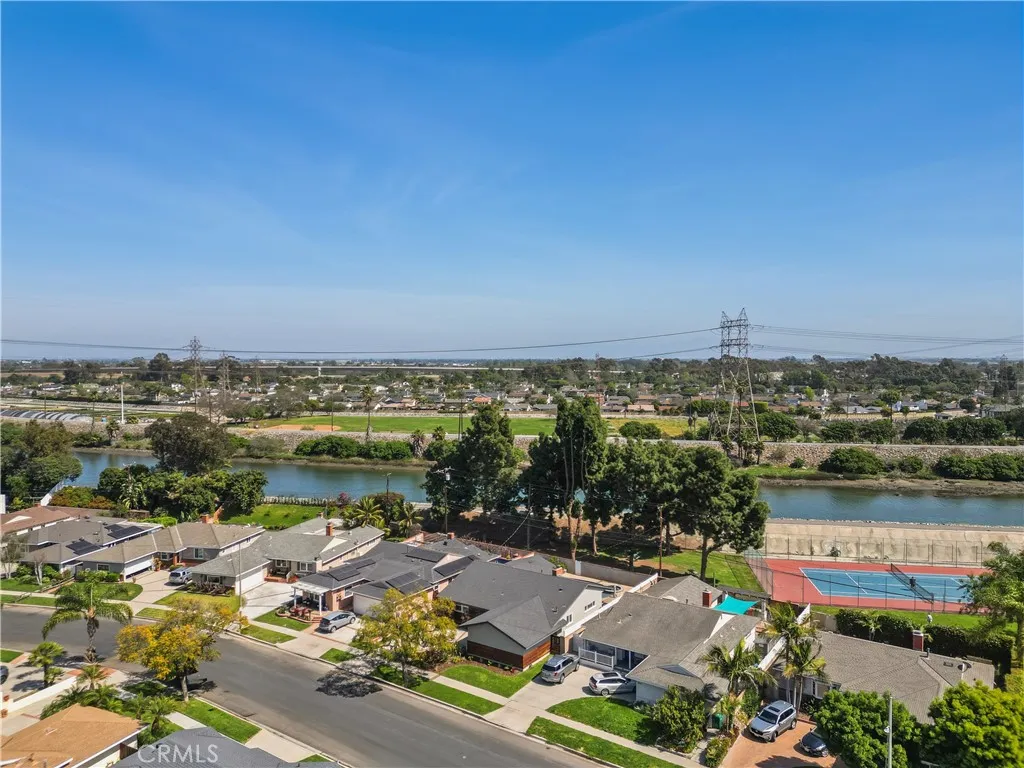 Additional image 92 of 828 Stevely Ave, Long Beach, CA 90815