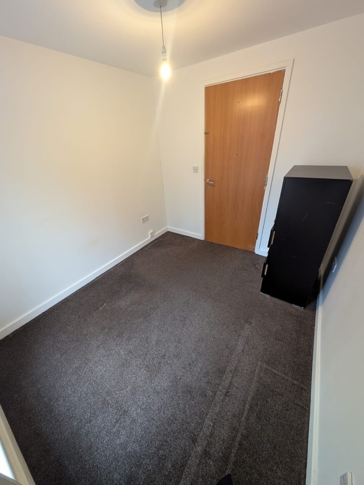 Additional image 4 of 2 Bed Flat, St. Georges Way, SE15, SE15 6QS