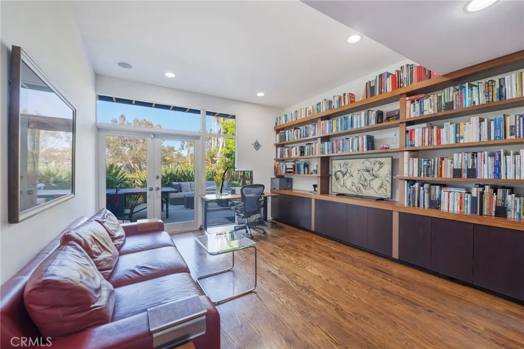 Additional image 15 of 2404 Laurel Avenue, Manhattan Beach, CA 90266