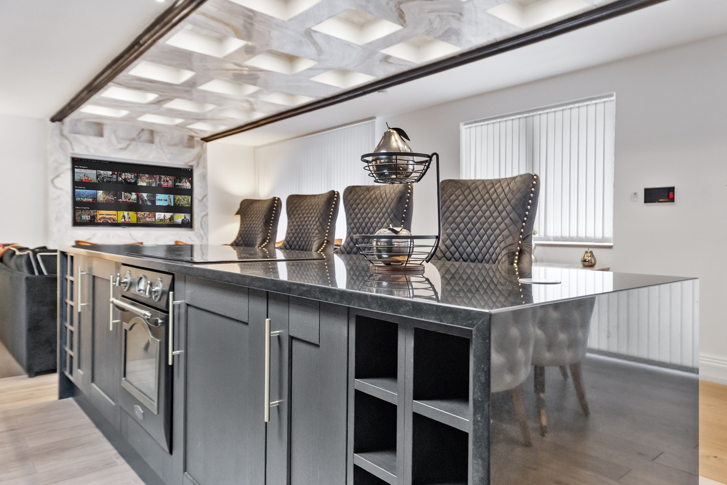 Additional image 25 of 3 Bed Flat, Cheval Place, SW7, N1 7GU