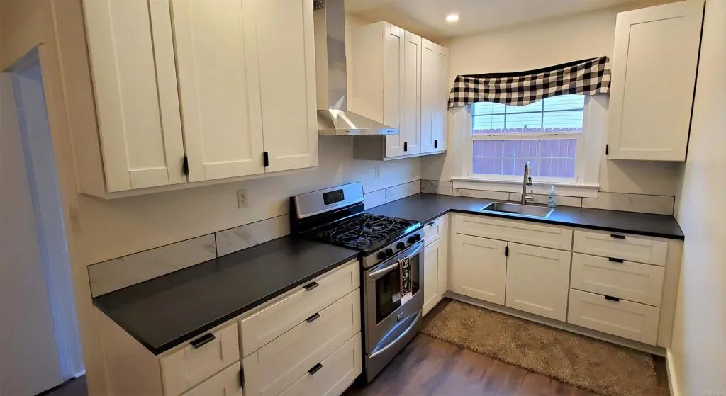 Additional image 10 of 6841 Mohawk Street, San Diego, CA 92115