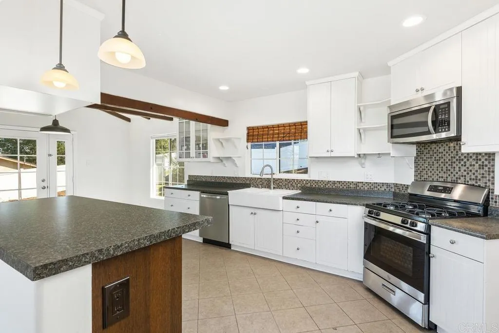 Additional image 8 of 835 Barsby St Unit Main House, Vista, CA 92084