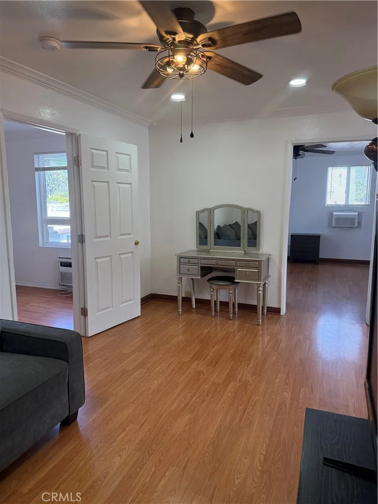 Additional image 31 of 10900 Blix St Unit 14, North Hollywood, CA 91602