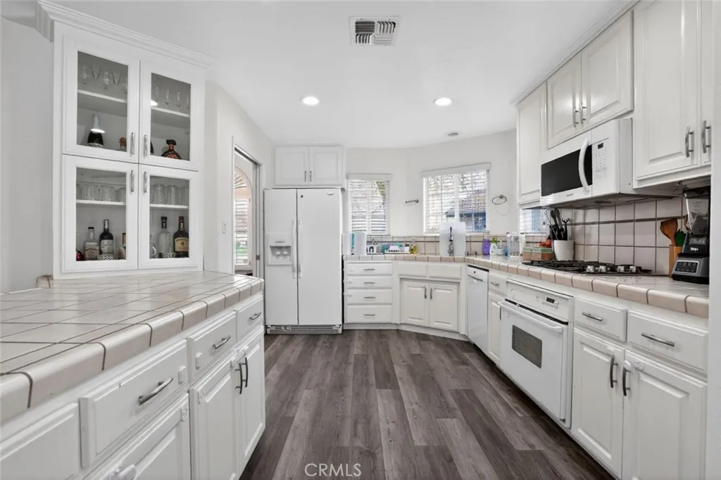 Additional image 12 of 4507 Sealion Lane, Bakersfield, CA 93312