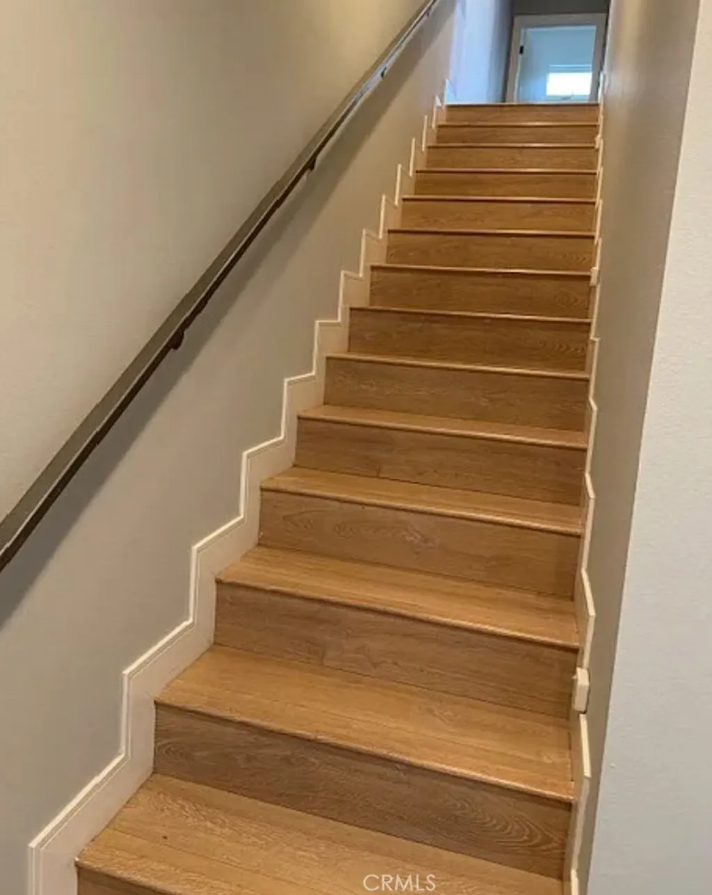 Additional image 5 of 427 N Heliotrope Dr, Los Angeles, CA 90004