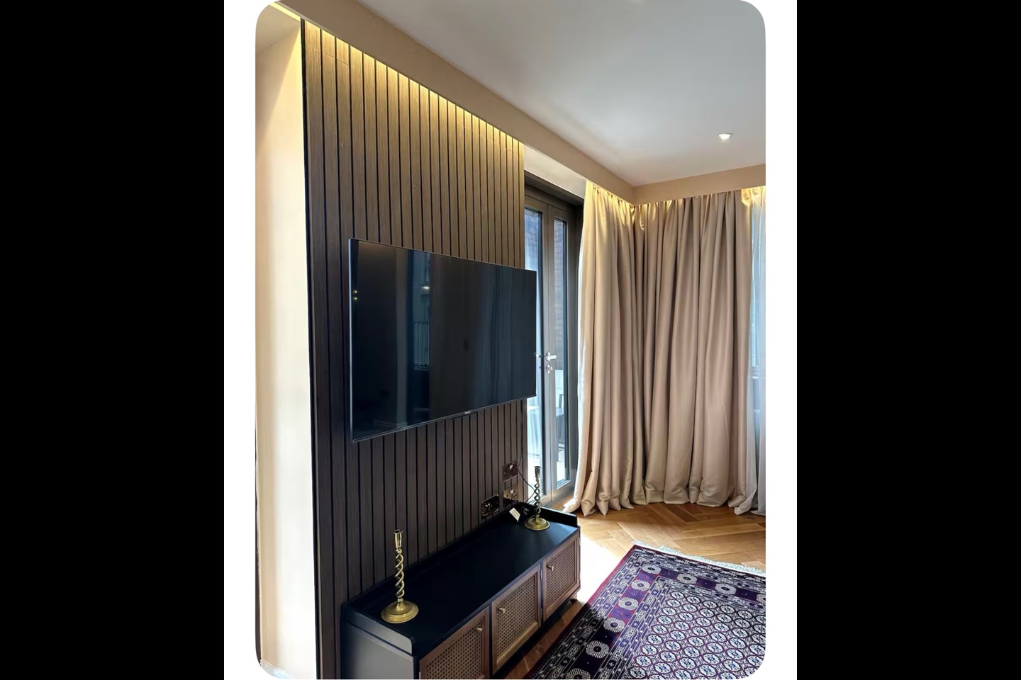 Additional image 4 of 3 Bed Flat, New Union Square, SW11, N1 7GU