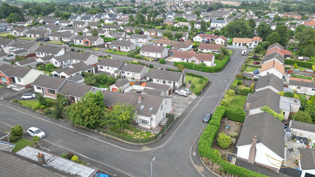 Additional image 3 of 5 bed detached house for saleRathmena Drive, Ballyclare BT39