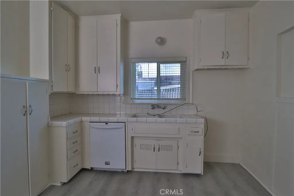 Additional image 19 of 341 W 124th St, Los Angeles, CA 90061